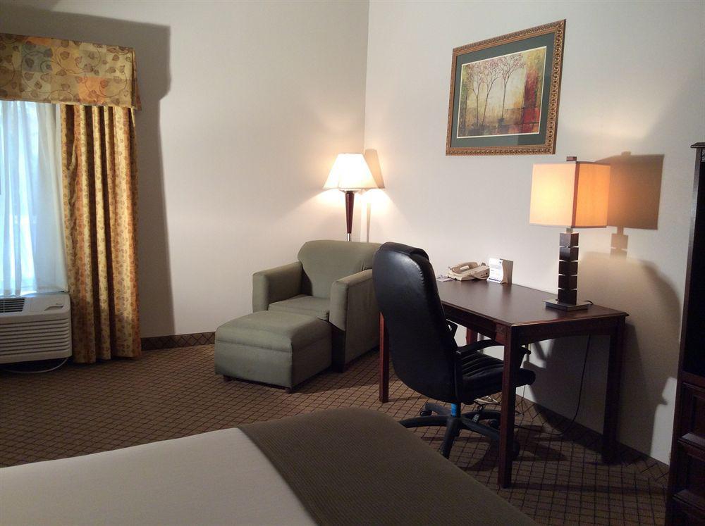 Holiday Inn Express Hotel & Suites Cincinnati Northeast-Milford By Ihg Exteriér fotografie