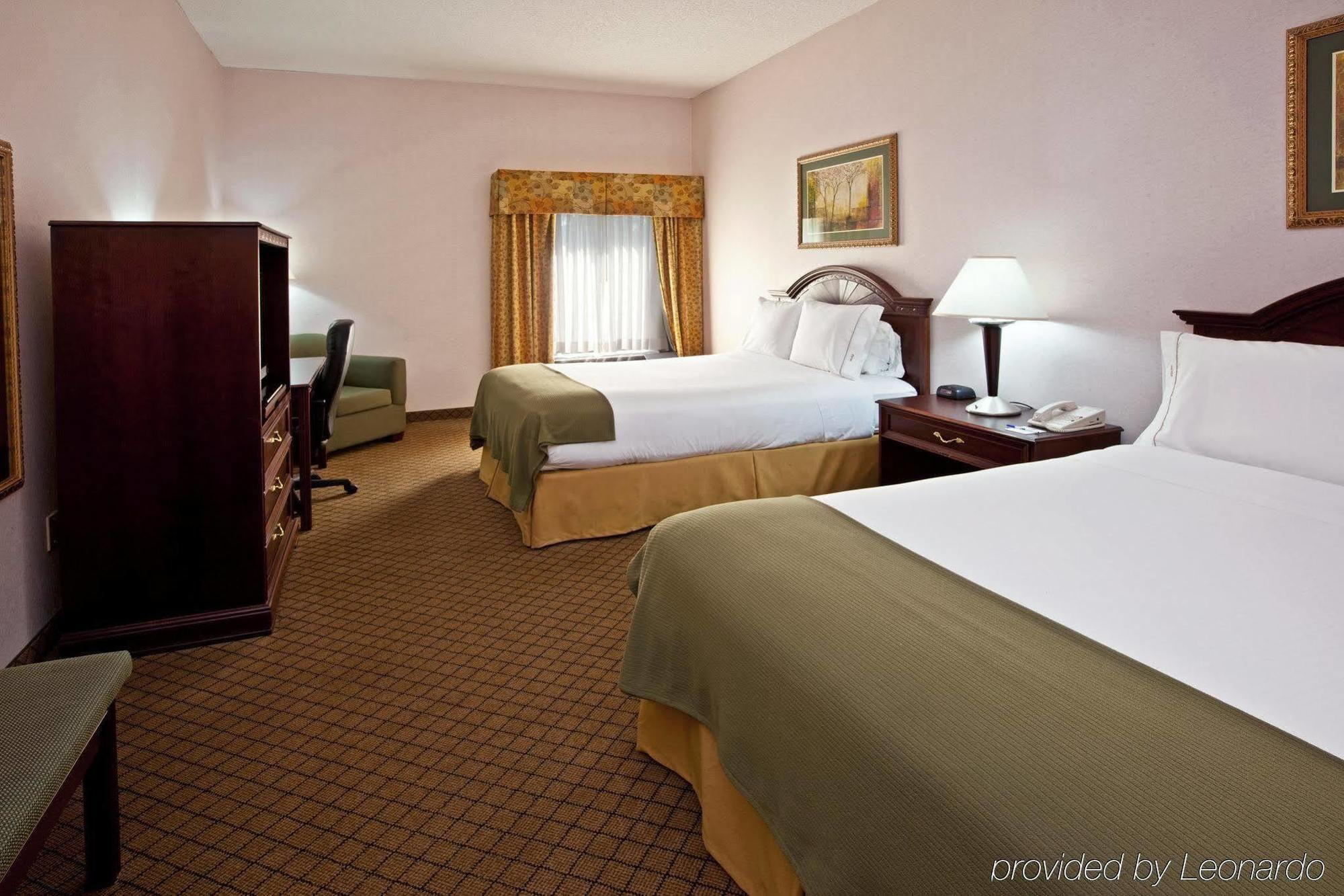 Holiday Inn Express Hotel & Suites Cincinnati Northeast-Milford By Ihg Exteriér fotografie
